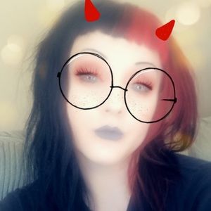 Meet your Posher, Deborah